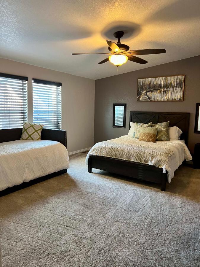 Parker Strip Pool House With Game Room! Esterno foto