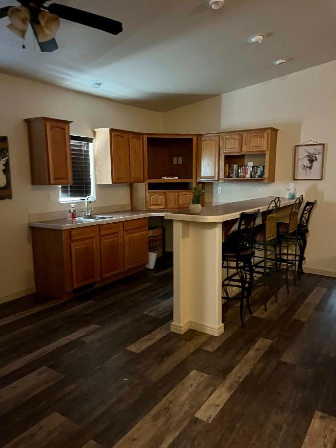 Parker Strip Pool House With Game Room! Esterno foto
