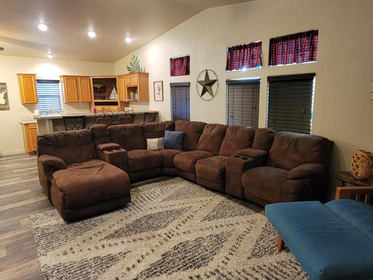 Parker Strip Pool House With Game Room! Esterno foto